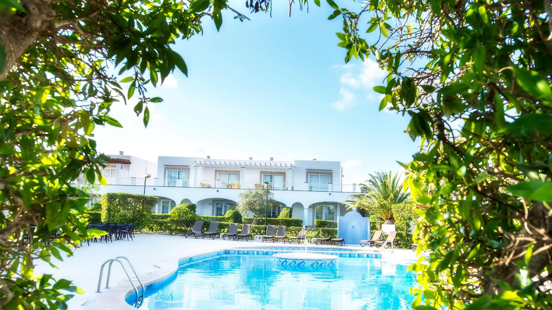 Ona Village Cala D'Or Aparthotel